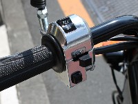 zoomer_blk15.jpg (11847 oCg)
